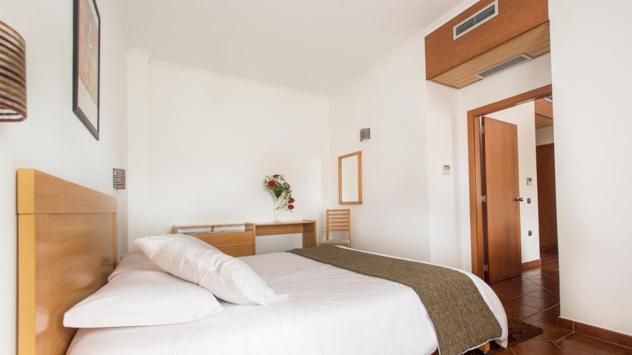 Hotel Santa Maria Вила-ду-Порту Экстерьер фото