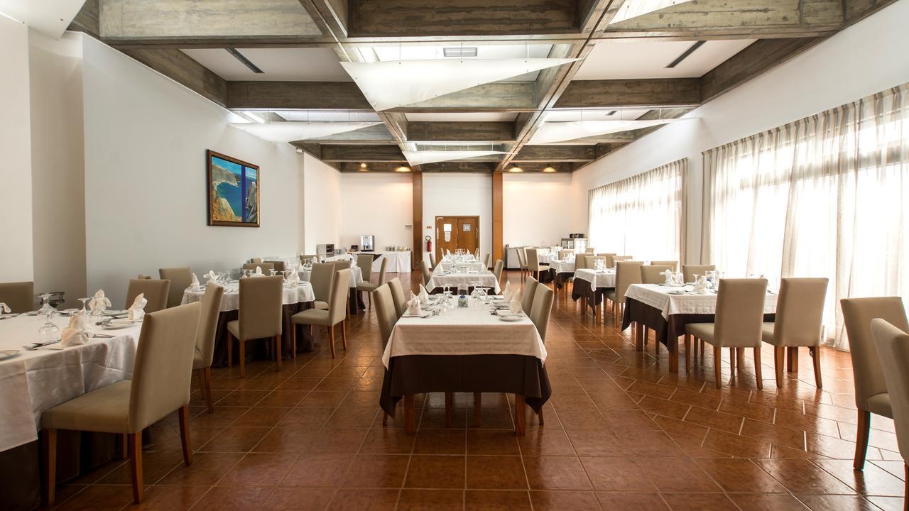 Hotel Santa Maria Вила-ду-Порту Экстерьер фото