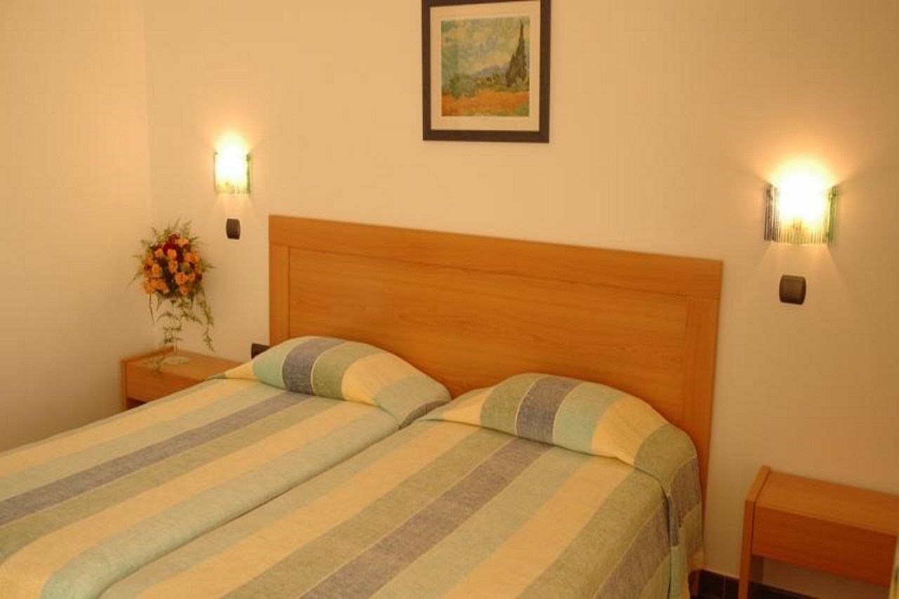 Hotel Santa Maria Вила-ду-Порту Экстерьер фото